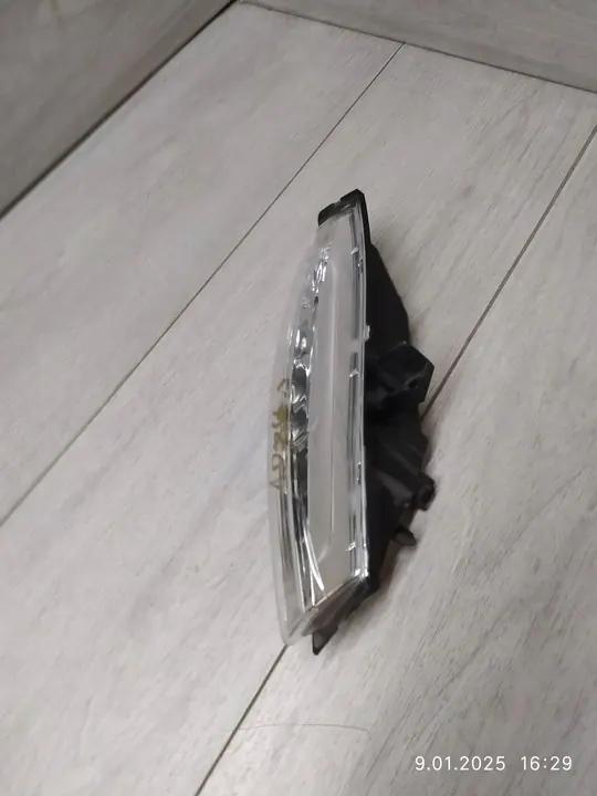 Renault Clio IV GT LED Esquerda 266000118R image 3