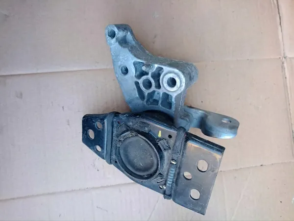 Supporto motore Renault image 2