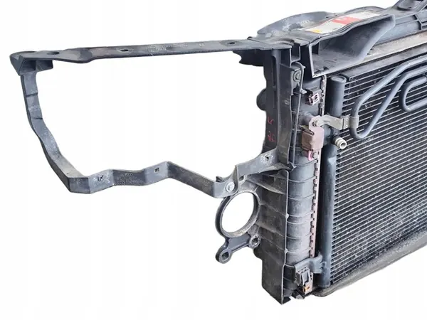 AUDI A8 D2 3.7 4.2 Suporte de Radiador Frontal 4D0805571M image 10