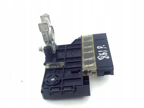 Nissan Leaf II Pyroteknisk klämma OEM AMD206519 image 3