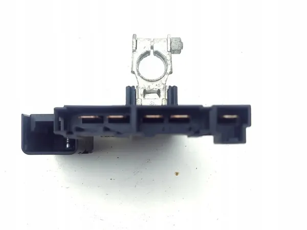 Nissan Leaf II Pyroteknisk klämma OEM AMD206519 image 8