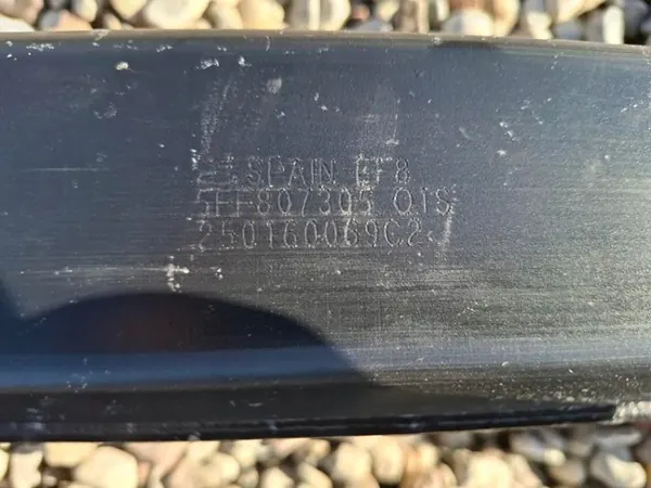 OEM 5FF807305 bakre balk för Seat Cupra Formentor image 6