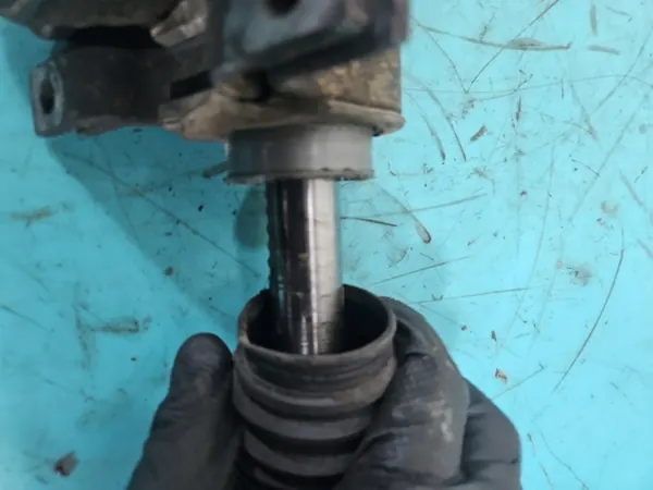 Styrspindel kuggstång OEM 3C1423051S VW Passat B6 image 3
