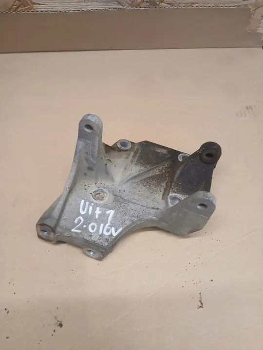 Base de compresseur Suzuki Vitara I 2.0 16v J20a image 3