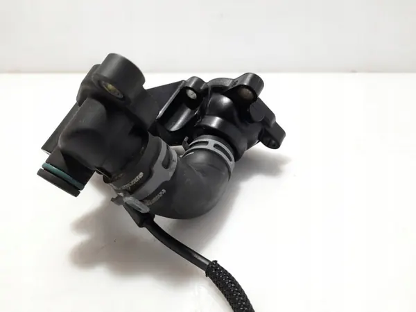 Audi OE 059121506G saída de água image 5