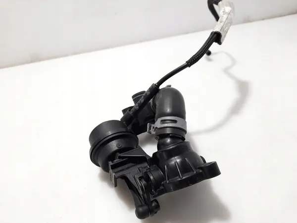 Audi OE 059121506G saída de água image 7