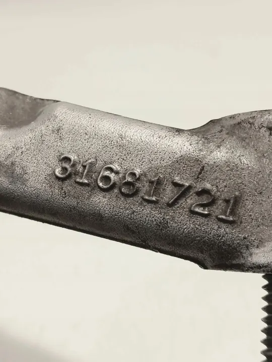 Volvo S90/V90 nedre stötdämparfäste OEM 31681721 image 3