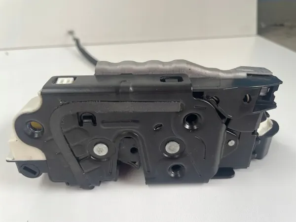 Rechtes Hintertürschloss Skoda Fabia II image 5