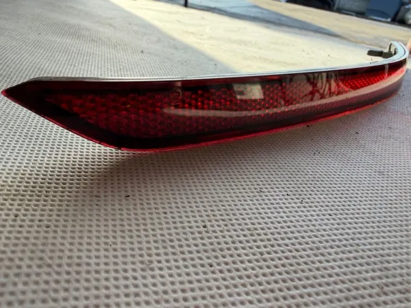 OEM 3G0945106C Takavalonheijastin VW Passat B8:lle image 4