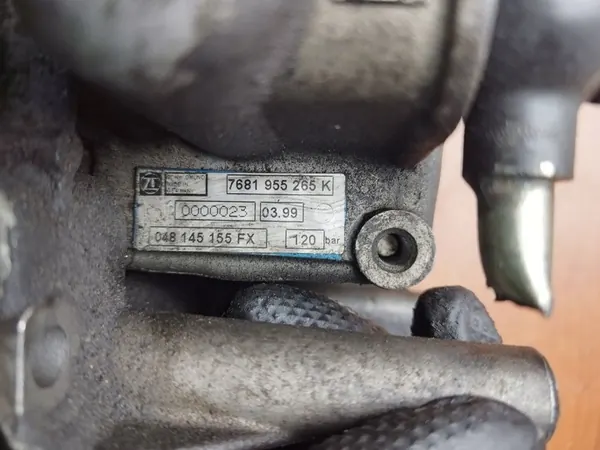 Bomba de direção Audi 048145155FX image 3