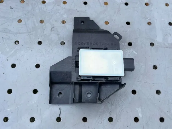 Radar de régulateur actif KIA Sportage d'occasion OEM 28727572 image 2