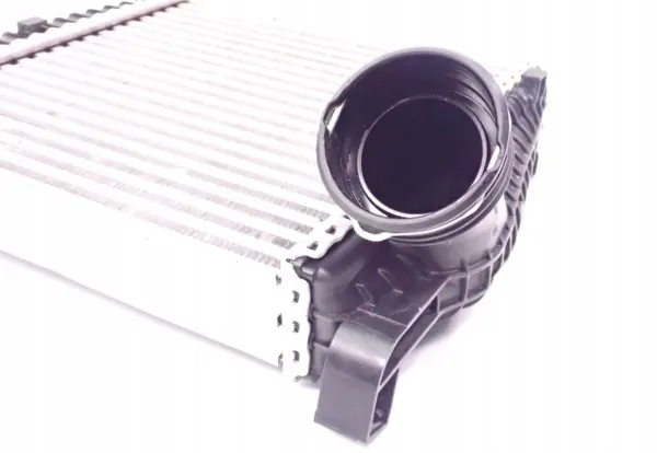 Intercooler direito OEM 7L6145804B para Audi Q7 4L image 6