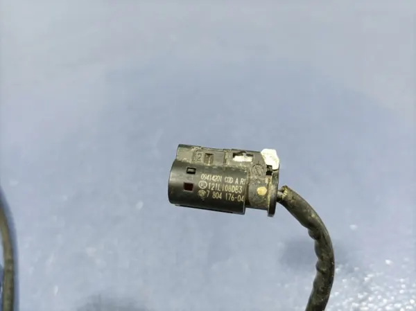 BMW OEM 8478162 Avgas Temperatursensor image 7