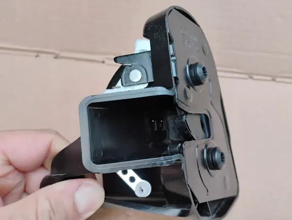 Rechtsseitiges Türschloss VW Caddy III Furgon image 10