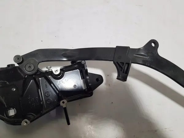 Katonivel Vasen OEM A1727930120 Mercedes R172 image 4