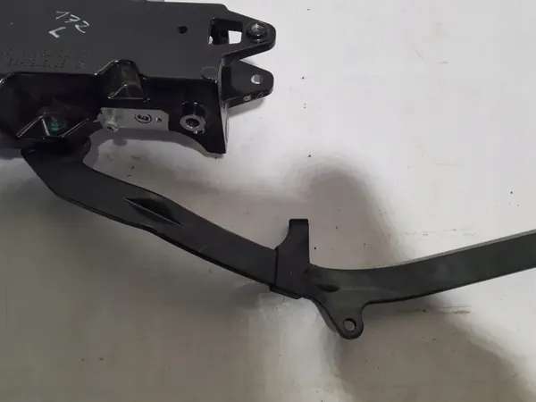 Katonivel Vasen OEM A1727930120 Mercedes R172 image 7