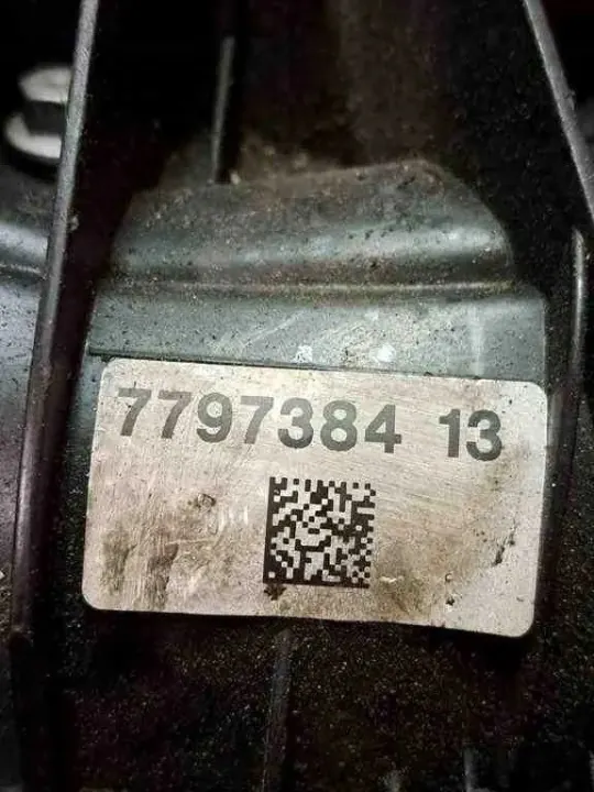 Colector de admisión BMW OE 7797384 para Serie 1 E87 image 4