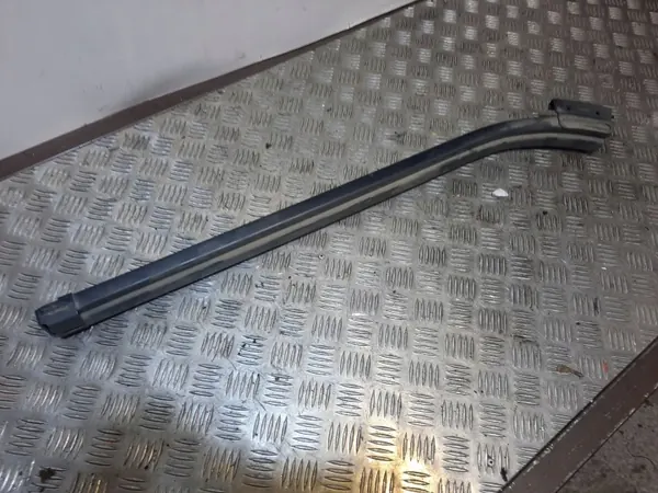 Carril superior puerta corredera Volkswagen Routan OEM NERA image 2