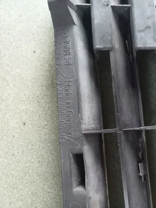 Griglia DO MERCEDES BENZ E-CLASS W210 1999-2002 A2108800683 image 2