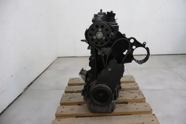 CFH Motor voor Passat Tiguan Sharan 2.0 TDI Diesel image 3