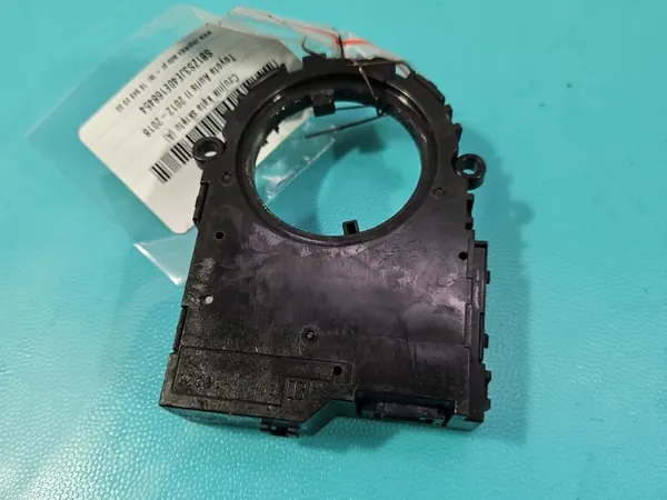 Sensor ángulo dirección Toyota Auris II 89245-02060 image 3