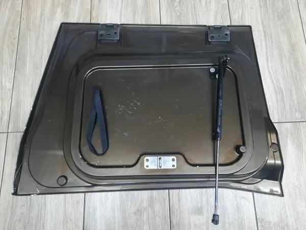 DRZWICZKI LEWE RENAULT GAMA T HIGH - Linker Deur image 4