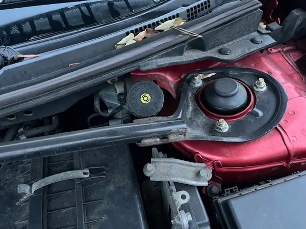 MITSUBISHI LANCER VIII CY0 Amortecedor image 4