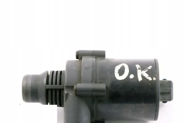 Mini R50 W17 Vattenpump 8381989 image 2