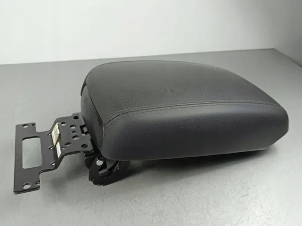 Reposabrazos consola SsangYong Korando OEM FOB49651 image 3