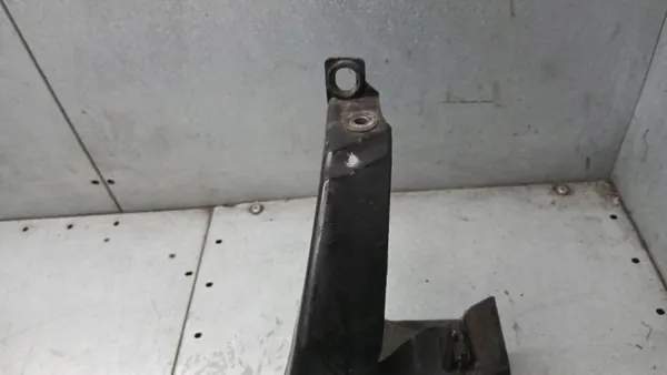 Stötfångarförstärkning VOLVOMAR-142162 VW Passat B5 image 3