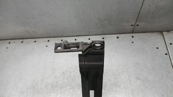 Stötfångarförstärkning VOLVOMAR-142162 VW Passat B5 image 5