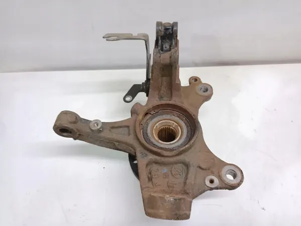 Citroen C5 Aircross 2024 Moyeu roue avant gauche OEM 1647857480 image 4