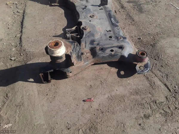 Ford Kuga Hilfsrahmen OEM AM-487174 Gebraucht image 4
