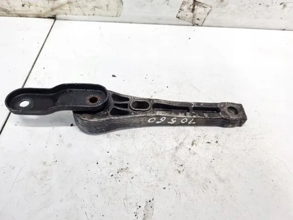 Supporti motore e cambio Volkswagen Passat 2013 1.6L OEM image 2