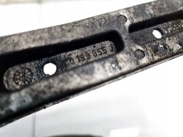 Supporti motore e cambio Volkswagen Passat 2013 1.6L OEM image 4