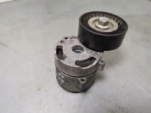 Subaru OE Alternatorriemspanner - Gebruikt onderdeel image 3