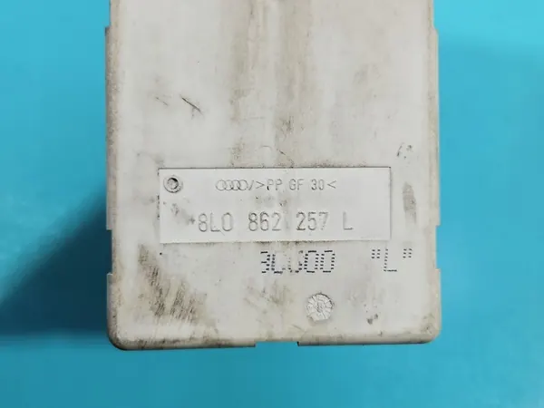 Centrallås Pump Audi A3 8L 96-99 8L0862257L image 6