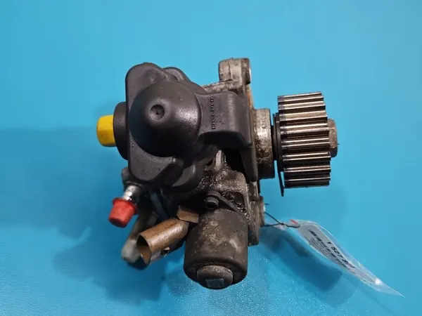 Bomba de inyección OEM 28470303 para Skoda Octavia III image 3