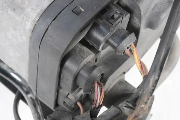 Webasto parkeerverwarming OEM 3AA815005D VW Passat CC B7 image 8