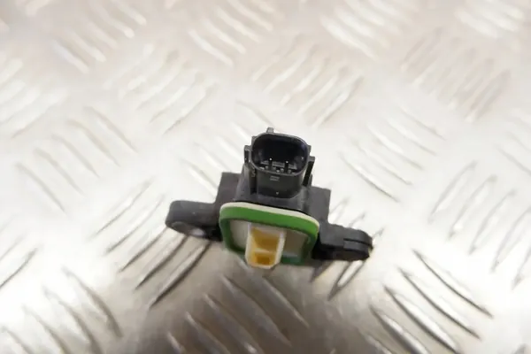Voorste rechter botsingssensor OEM 988365SA0A - Nissan image 4