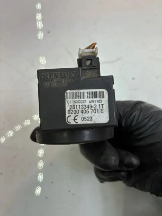 Contacteur d'allumage OEM 8200405701E Renault Master III image 3