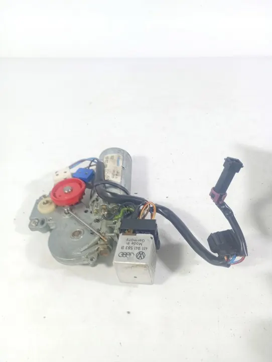 Audi schuifdakmotor OEM M1S163 MAR 00014680 image 3