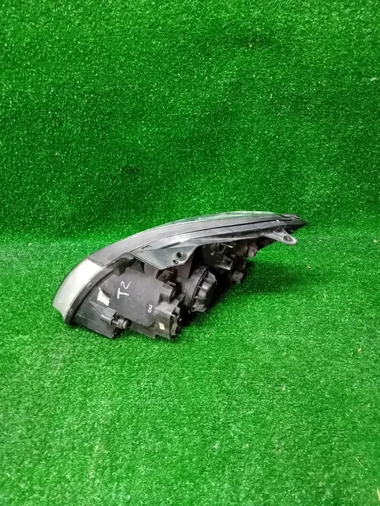 Reflector derecho Kia Rio II 06-10 OEM 921021G020 image 2