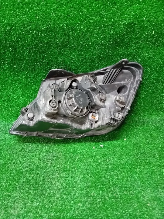 Reflector derecho Kia Rio II 06-10 OEM 921021G020 image 3