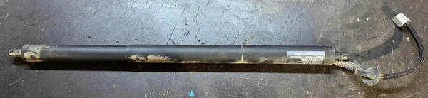 JEEP GRAND CHEROKEE WK2 II Baklucka Dämpare image 2