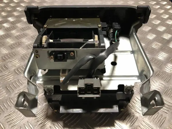 Askfat OEM 68108EQ400 för Nissan X-Trail T30 2.2L image 4