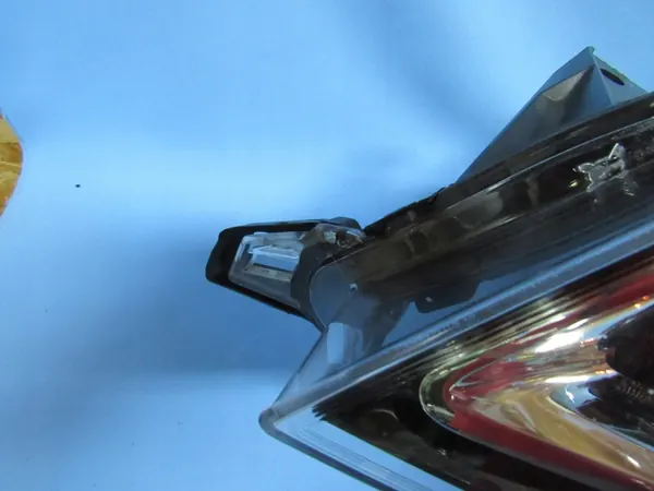 Vasen ajovalon linssi Opel Meriva B EURO image 7