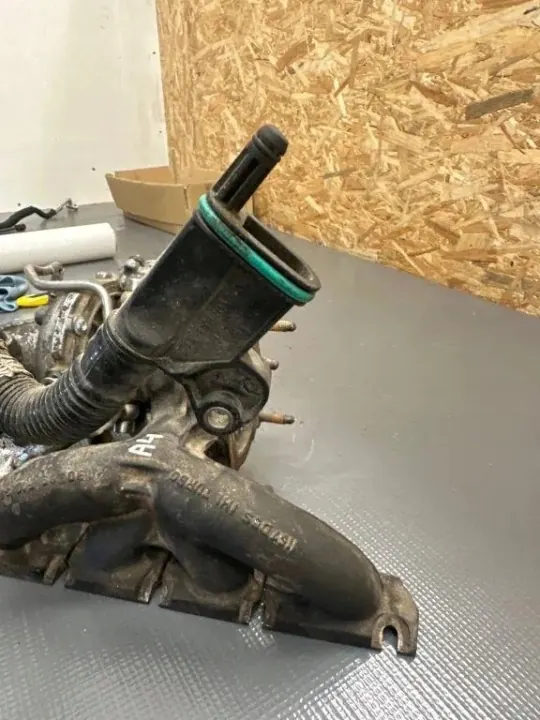 Turboahdin OEM 06H145702Q Audi A4 2.0L Dieselille image 4