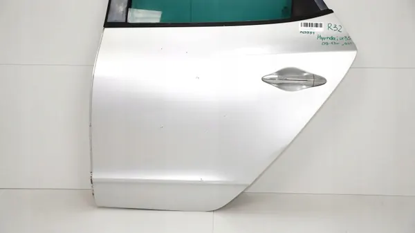 Vasen takao-ovi OEM 371117529 Hyundai IX35 09-13 image 4