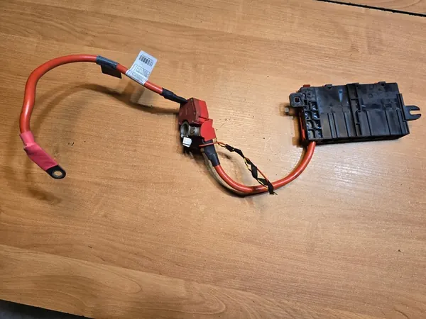 BMW F30 F31 F32 F36 Terminal Positivo 9259425 image 2